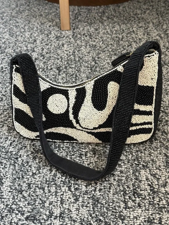 Anthropologie Asymmetric Beaded Shoulder Bag - Picture 4 of 7